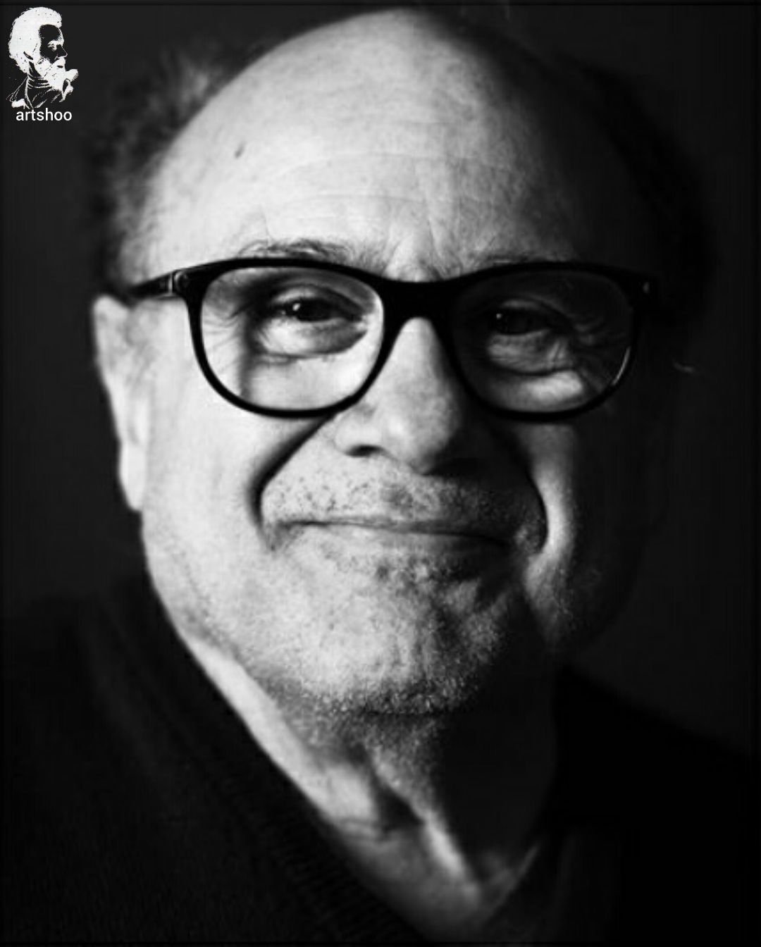 مدل پرتره سیاه قلم